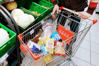 Россияне стали чаще покупать еду в кредит