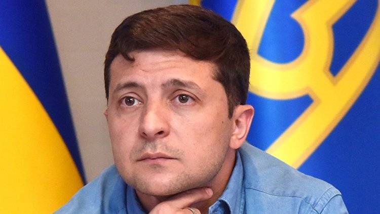 Украинцы объяснили Зеленскому почему нужно поменять местами цвета флага
