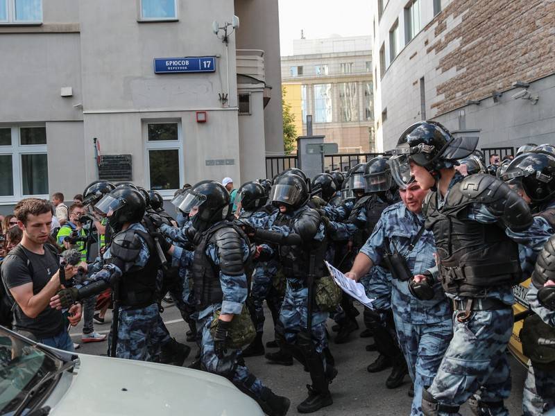 Российские учёные потребовали закрыть дело о массовых беспорядках в Москве