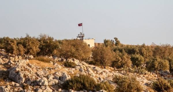 Сирийская авиация обстреляла турецких наблюдателей в «большом Идлибе»