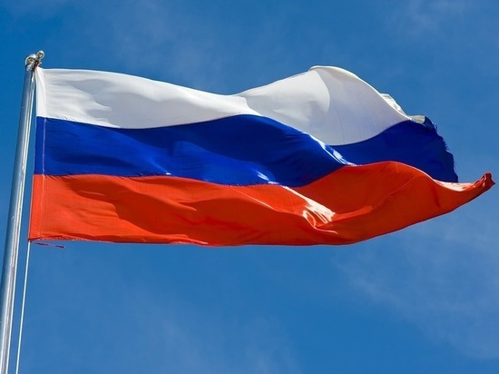 День российского флага 2019: история триколора и значение его цветов