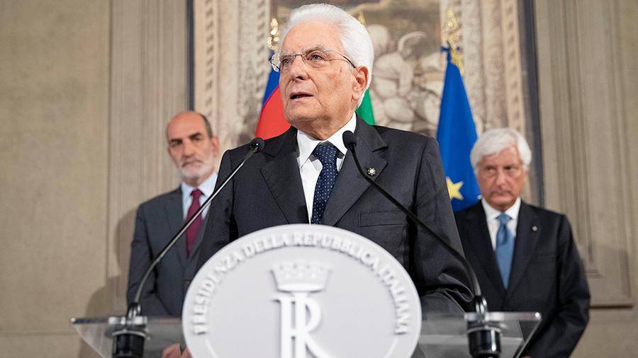 Глава Италии назначил новые консультации о возможном правительстве