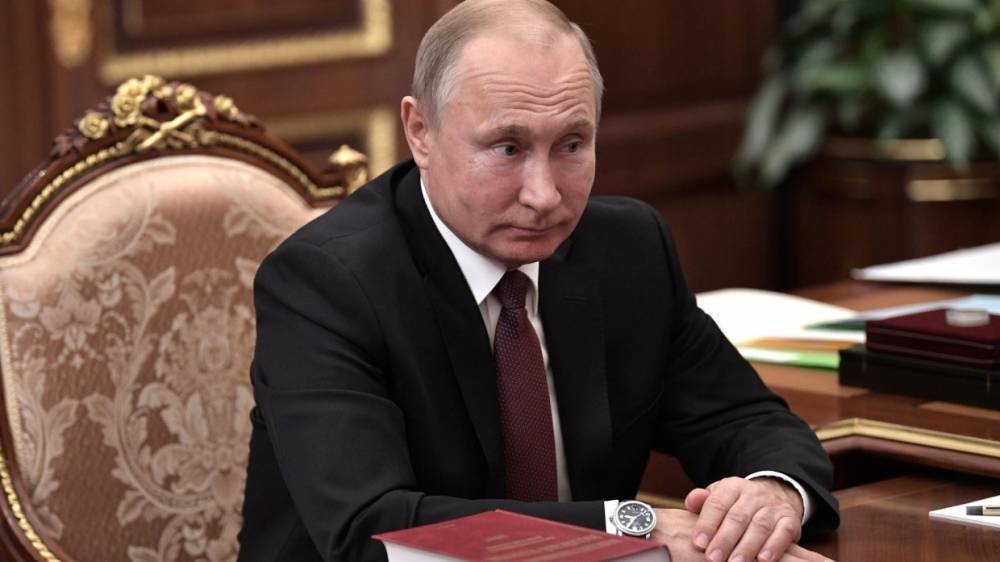 Песков прокомментировал сообщения о планах Channel 4 снять фильм о Путине