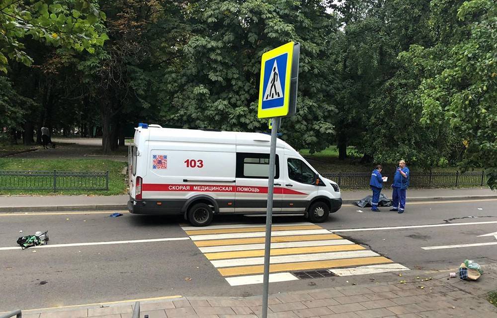 Мажор-лихач на Mercedes насмерть сбил старушку в Москве