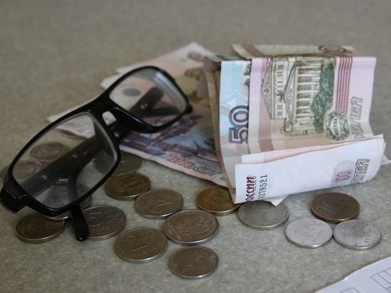 28-летний чиновник из Дагестана приписал себе 34 года ради пенсии