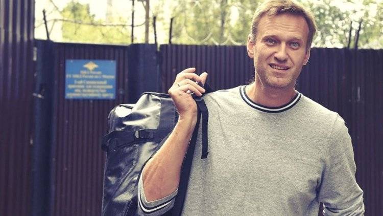 Мягкость суда по отношению к Навальному «развяжет» ему руки для новых призывов к провокациям