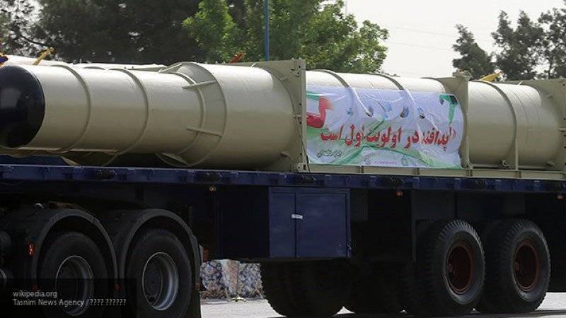 Иран представил свой зенитно-ракетный комплекс "Бавар-373"