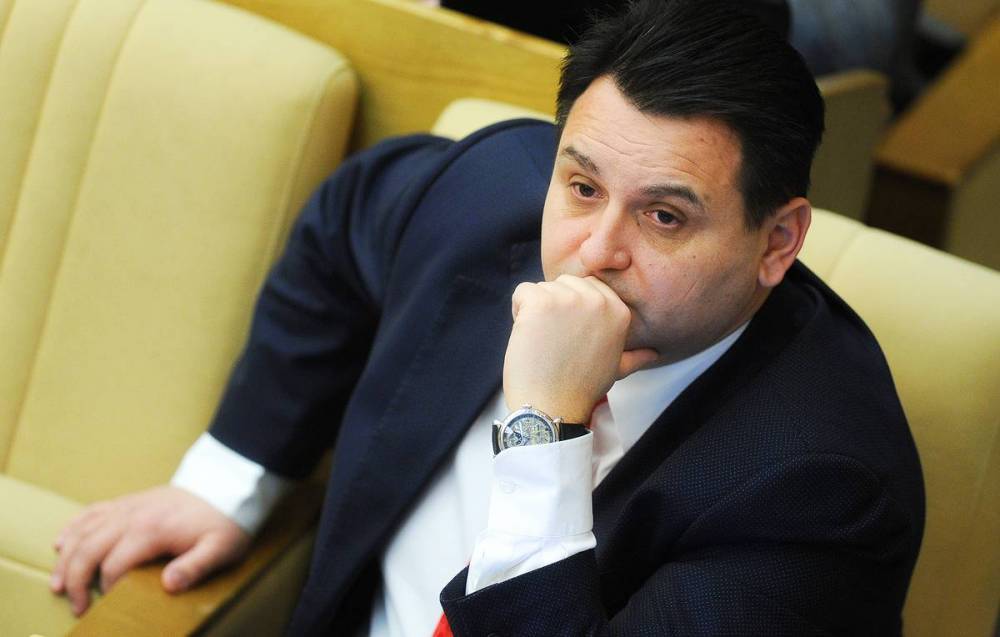 СК просит заочного ареста для экс-депутата Госдумы Михеева