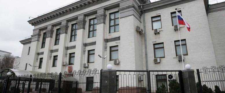 Адвокат еще раз озвучил претензии к чиновникам российского консульства в Одессе