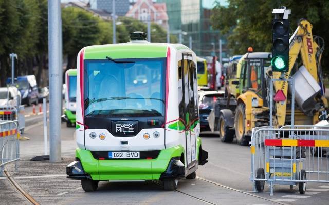 В столице Эстонии запустили беспилотный автобус — Технологии, Новости Европы