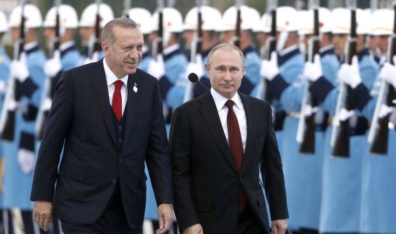 Эксперт: Путин и Эрдоган могут обсудить агрессию США в отношении Турции
