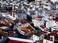 Россияне покинули топ-10 иностранных покупателей жилья в Испании | PolitNews