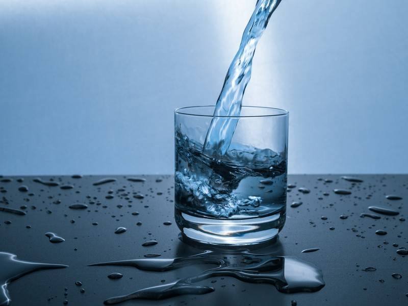Специалисты изучили вред от микропластиков в питьевой воде