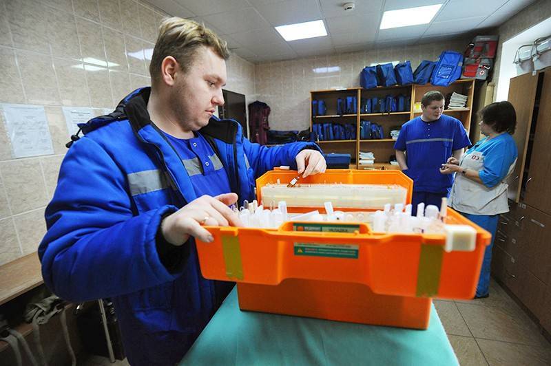 В Москве обновят оснащение медицинских бригад скорой