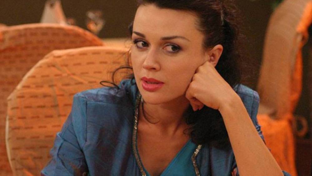 Коллега Заворотнюк прокомментировала слухи о болезни актрисы