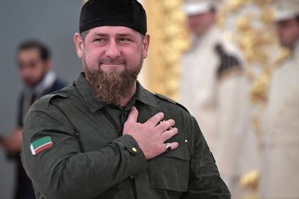 Кадыров попросил маленькую мечеть в честь себя