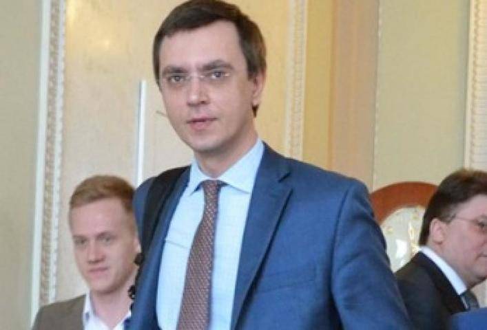 Министр пообещал поднять украинский флаг над Владивостоком