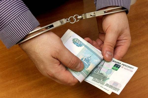 Чиновник из Дагестана завысил свой возраст на 34 года для получения пенсии