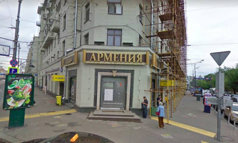 В «Гугл» пресекли попытку ботов Навального обрушить рейтинг ресторана «Армения»