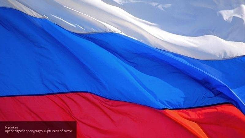 День флага отметили на Ямале с живой музыкой и флешмобами