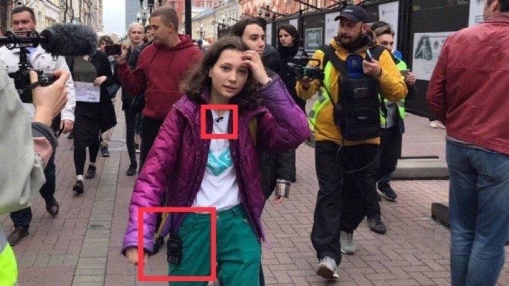 Провокаторша Мисик пыталась устроить беспорядки на митинге-концерте на Сахарова