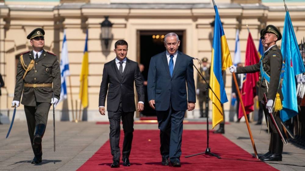 В Киеве приезд Нетаньяху назвали «связующим звеном» между Украиной и Россией