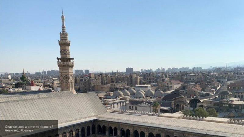 Мощный взрыв прогремел на окраине Дамаска