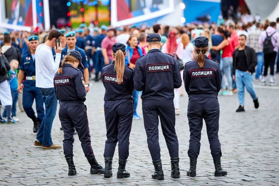 В Госдуме поддержали важность процедуры идентификации сотрудников полиции