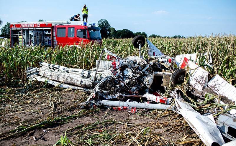 Две авиакатастрофы в Европе: погибли 10 человек