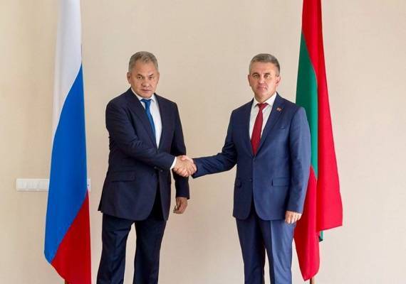 Шойгу провёл закрытые консультации с президентом Приднестровья