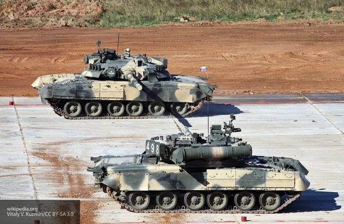 Американские солдаты покатались на российском танке Т-80