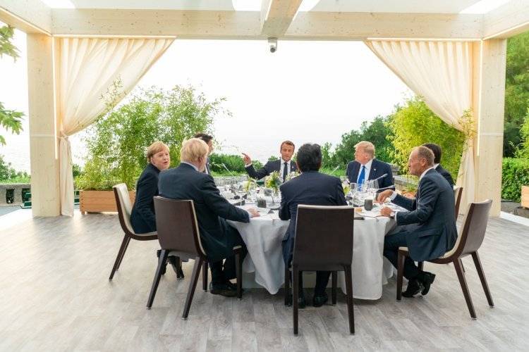 Французский город Биарриц «вымер» на время саммита G7