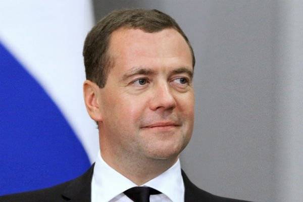 Медведев заявил о высокой роли угольной промышленности для экономики РФ