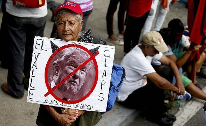 Analítica: Запад готовится «вскрыть» режим Мадуро