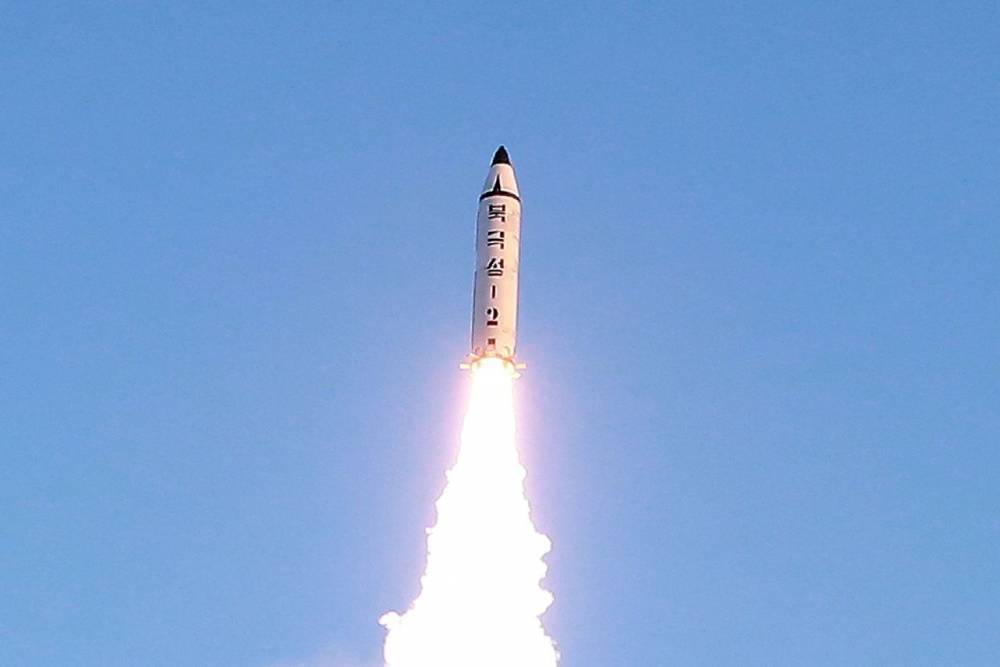 КНДР произвела пуск ракеты в сторону Японского моря. РЕН ТВ