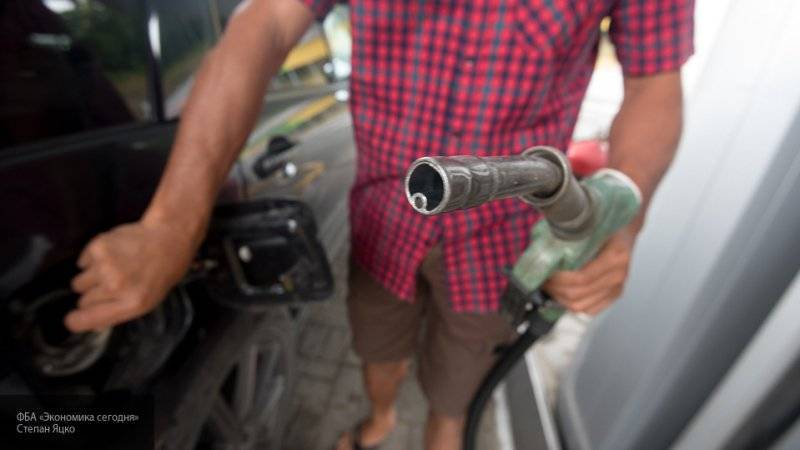 Розничные цены на бензин в России выросли в июле на 0,2%