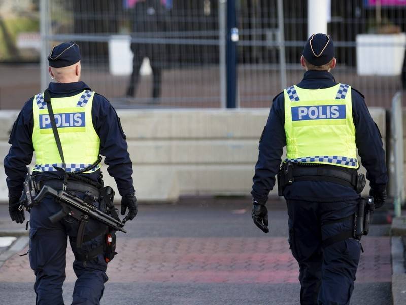 Неизвестные открыли стрельбу по людям в Швеции