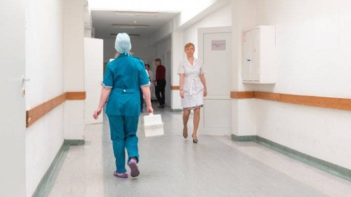 Увеличить базовую часть зарплат медиков призвали в Госдуме