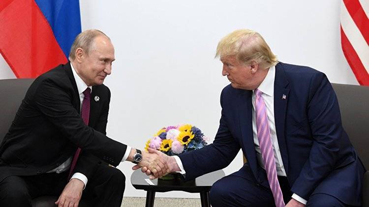 Трамп пообещал пригласить Путина на саммит G7 в 2020 году