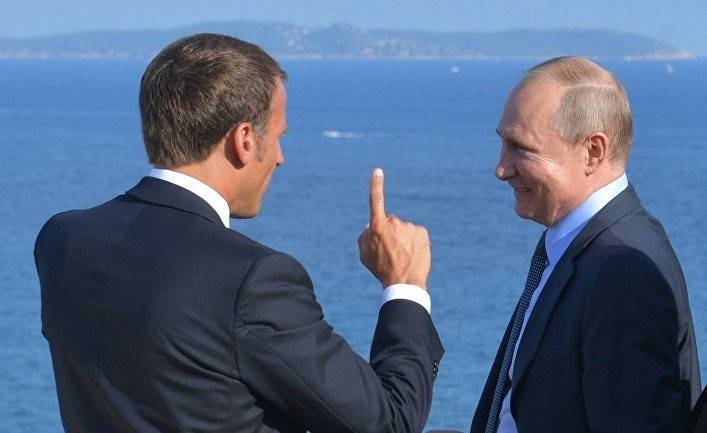 Libération: приблизить Россию к Европе или приблизить Европу к России?