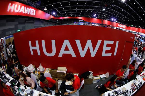 Huawei примеряет российскую «Аврору» на 360 тысяч своих планшетов — Новости экономики, Новости России