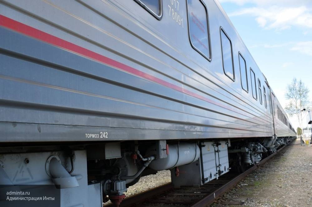 В Чечне рассказали об инциденте с забрасыванием камнями поезда Петербург - Махачкала