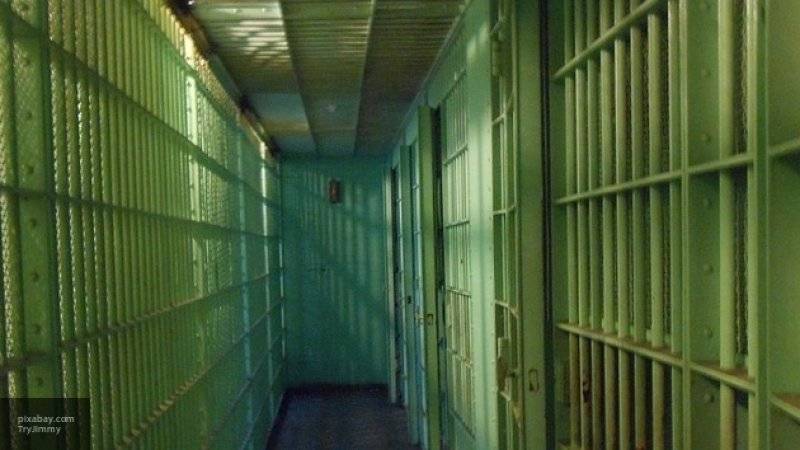 Осужденный за убийство заключенный сбежал из колонии в Ростовской области