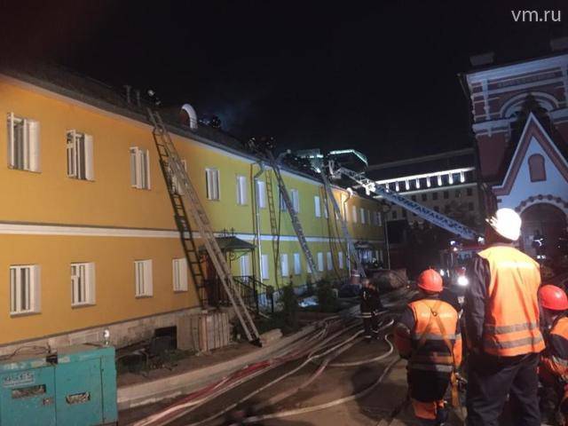 Пожарные ликвидировали возгорание на территории Богородице-Рождественского женского монастыря