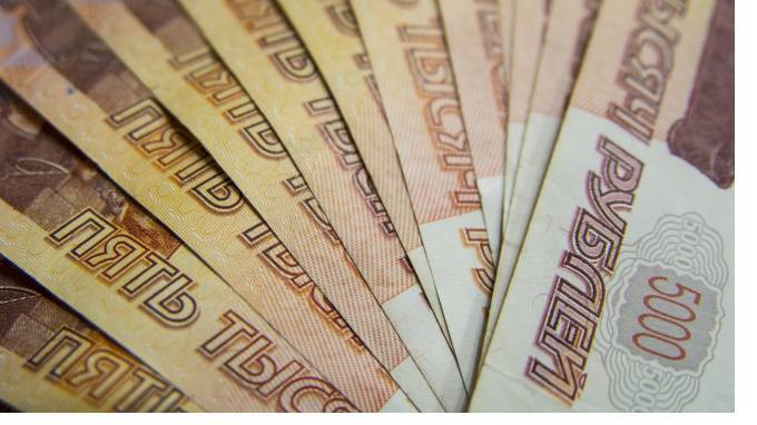 Смольный спрогнозировал на 2020 среднюю зарплату в 71,5 тысяч рублей