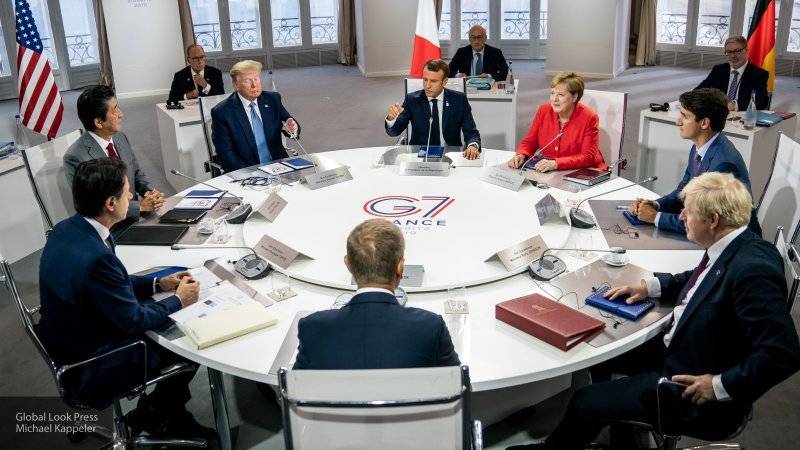 Лишь обсуждение России объединяет участников "унылого" саммита G7, заявил Малькевич