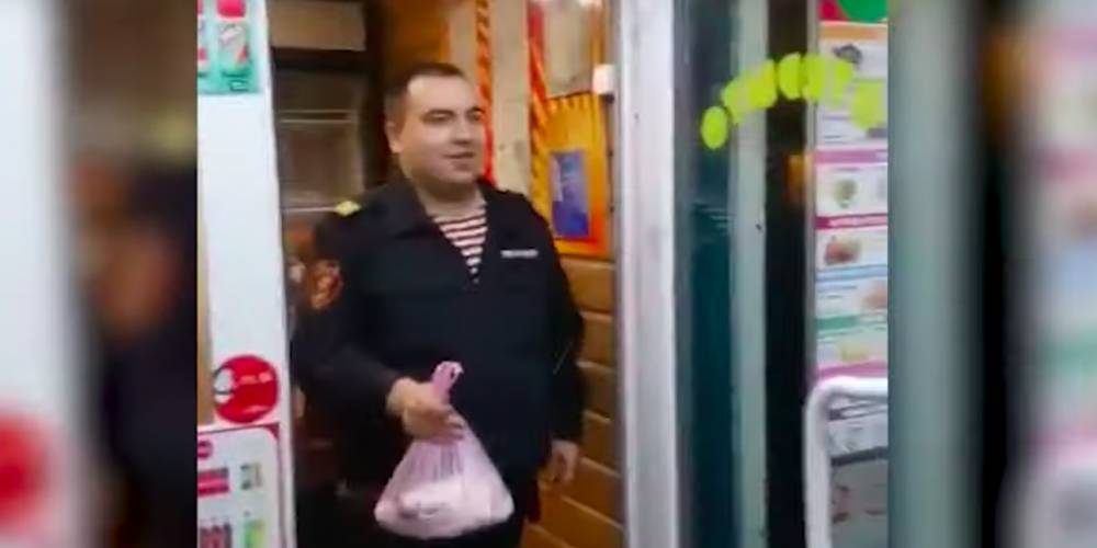 В Ульяновске росгвардеец отказал женщине в помощи ради шаурмы