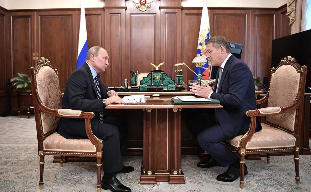 Путин обсудил с главой Башкирии ситуацию в республике