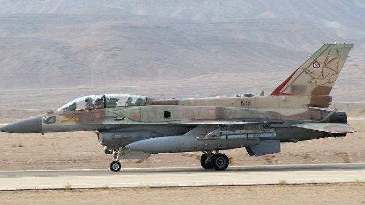 Израиль использовал световые ракеты на границе с Ливаном
