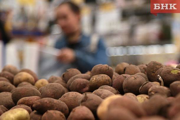 Историки напомнили, с чего в России началась эпоха картофеля